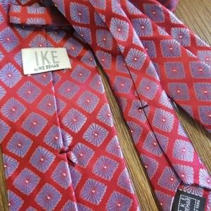 Red and Blue Ike Behar Woven Silk Tie